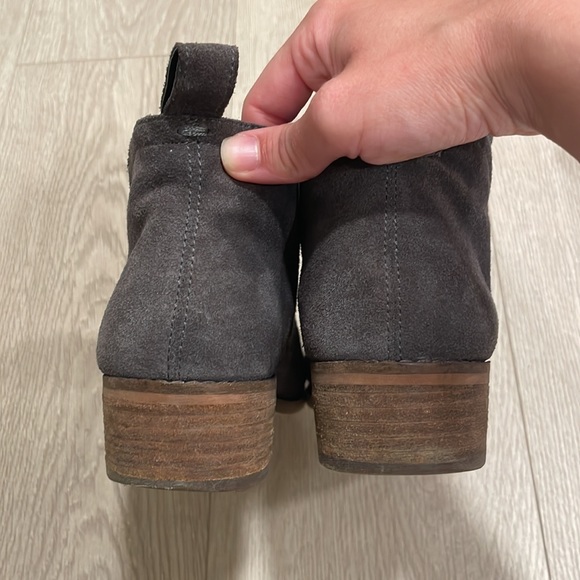 Dolce Vita Tessey Boots - Picture 5 of 7